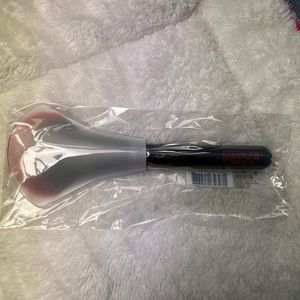 MAC x Stranger Things LE 140 Synthetic Face Brush Brand New/ Never Used